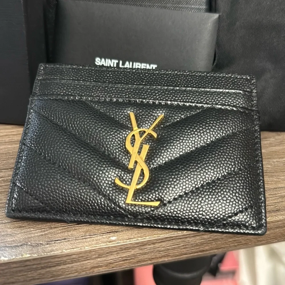 YSL Cassandre Matelasse Card Case in Grain De Poudre Embossed Leather - Picture 11 of 14